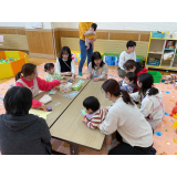 お母さんと子どもたち